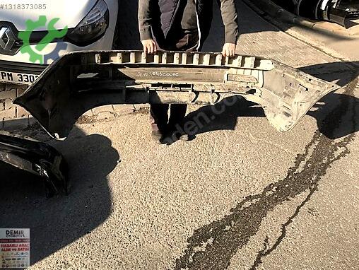 BMW 3 Serisi Arka Tampon çıkma parça