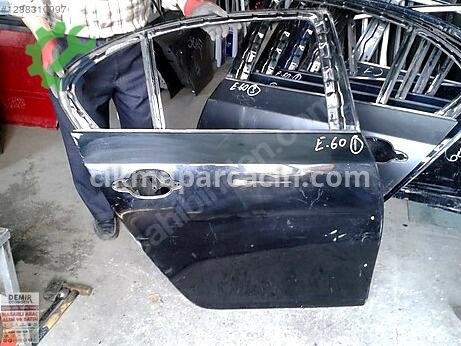 BMW 5 Serisi Arka Kapı çıkma parça