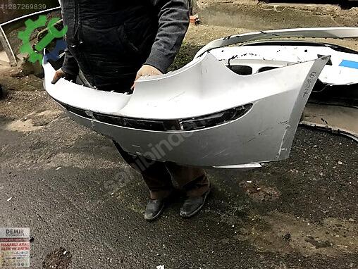 BMW 1 Serisi Arka Tampon çıkma parça