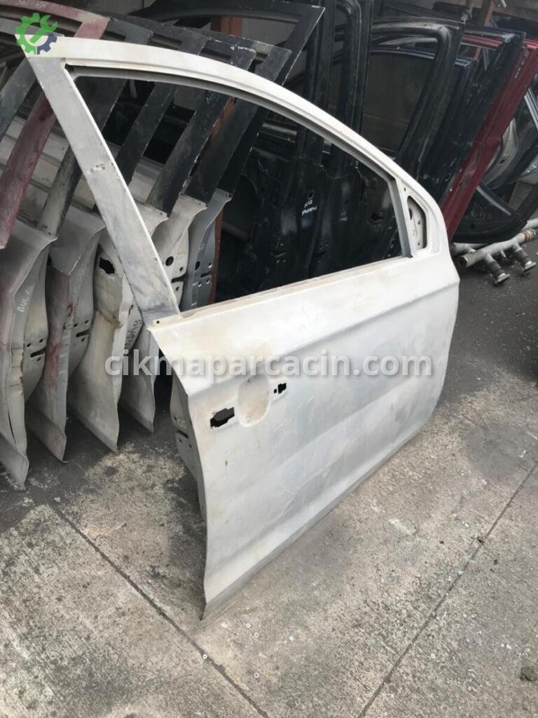 Hyundai i20 Sağ Ön Kapı 76004-1J000 çıkma parça