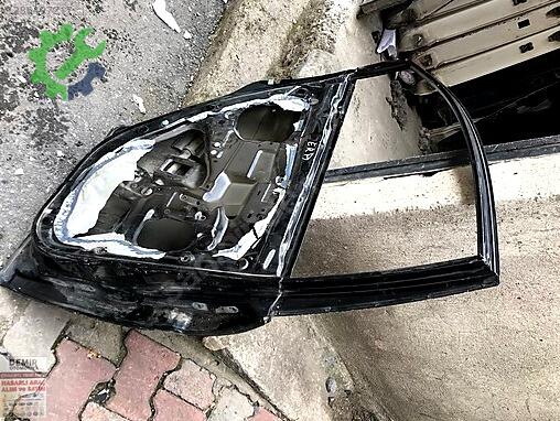 Hyundai Accent Era Sol Arka Kapı çıkma parça