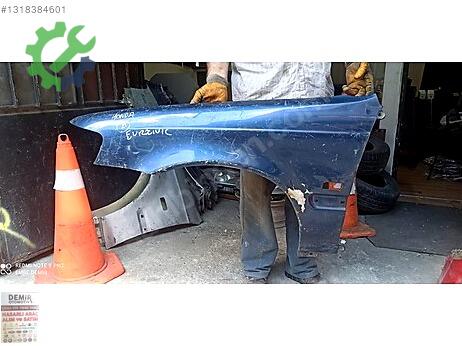 Honda Civic Sol Ön Çamurluk çıkma parça