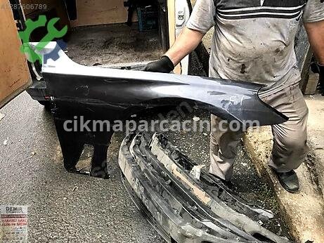 BMW 7 Serisi Sağ Ön Çamurluk çıkma parça