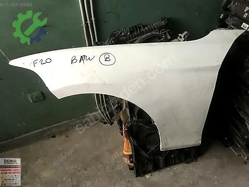 BMW 1 Serisi Ön Çamurluk çıkma parça