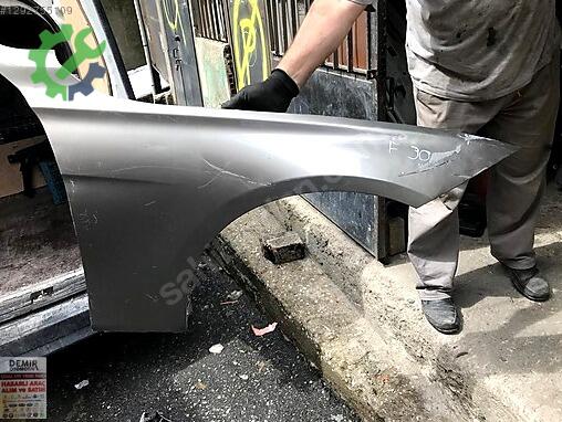 BMW 3 Serisi Ön Çamurluk çıkma parça