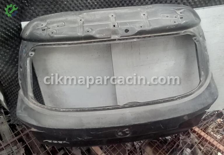Fiat Egea Bagaj Kapağı çıkma parça