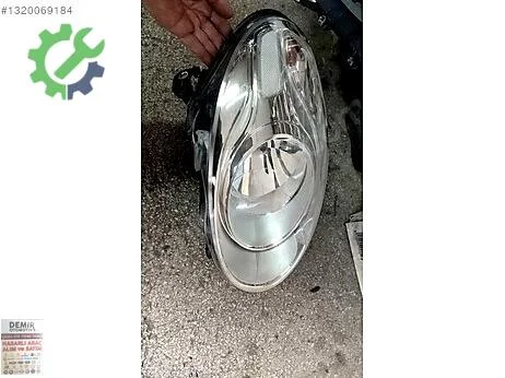 Fiat 500 Sağ Ön Far çıkma parça