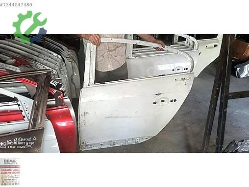 Renault Fluence Sol Arka Kapı çıkma parça