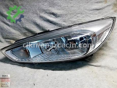 Ford Focus Sol Ön Far çıkma parça