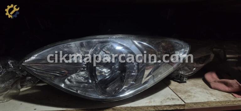Ford Fiesta Far çıkma parça