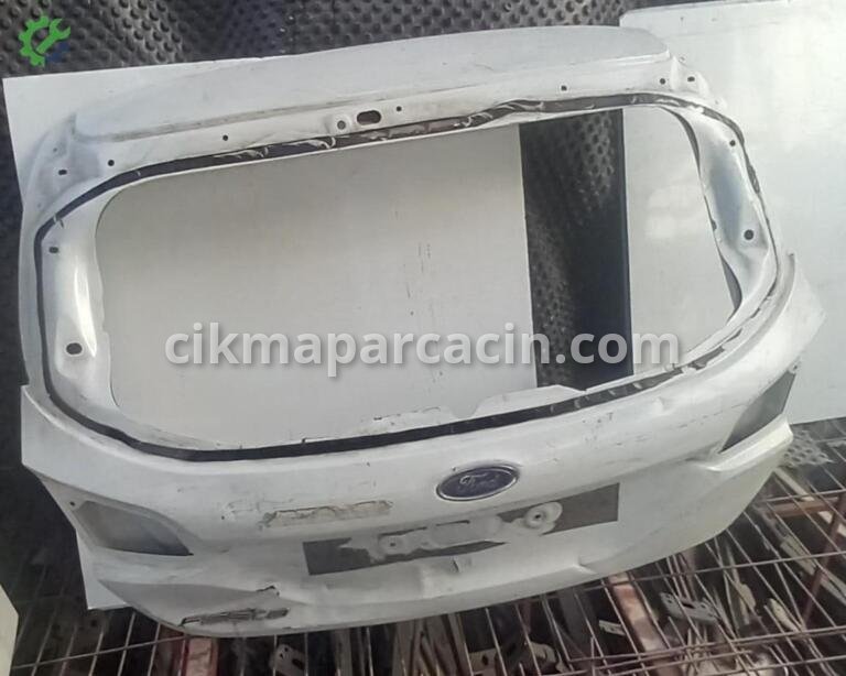 Ford Fiesta Bagaj Kapağı çıkma parça