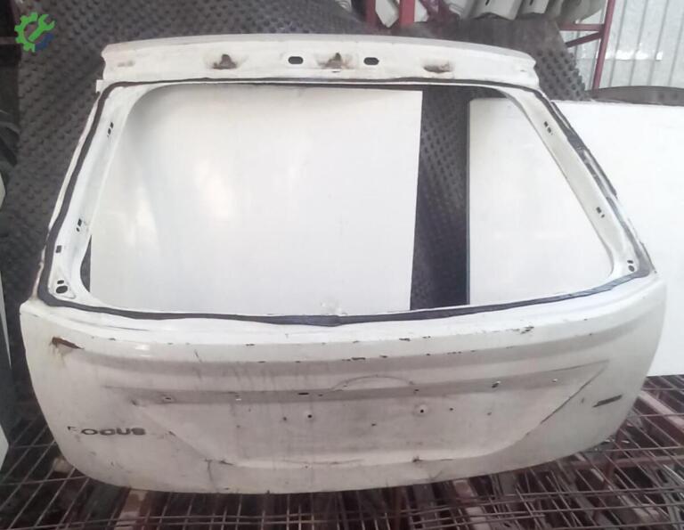 Ford Focus Bagaj Kapağı çıkma parça