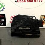 FORD CUSTOM SAĞ SÜRGÜ YAN KAPI ORJİNAL 922140101