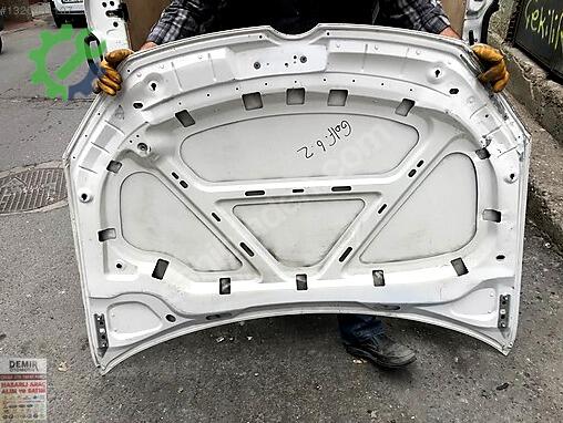 Volkswagen Golf Kaput çıkma parça