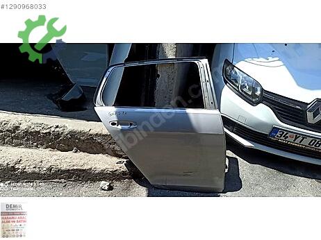 Volkswagen Golf Sağ Arka Kapı çıkma parça