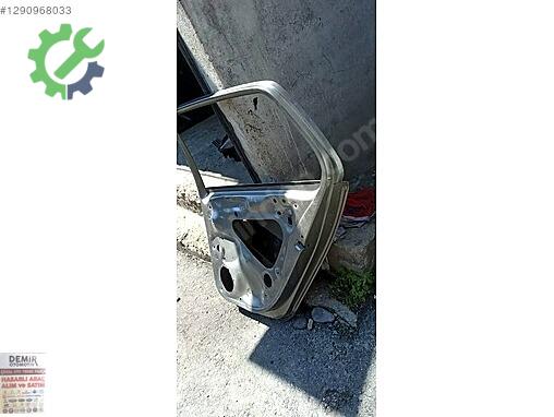 Volkswagen Golf Sağ Arka Kapı çıkma parça