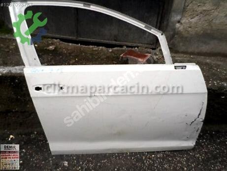 Volkswagen Golf Sağ Ön Kapı çıkma parça