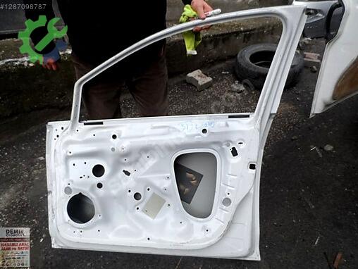Volkswagen Golf Sağ Ön Kapı çıkma parça