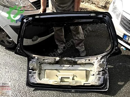 Volkswagen Golf Bagaj çıkma parça