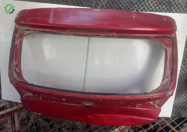 Hyundai i20 Bagaj Kapağı çıkma parça