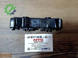 HYUNDAİ İ20 ÖN TAMPON SOL BRAKETİ