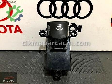Hyundai i30 Kontrol Düğmeleri çıkma parça