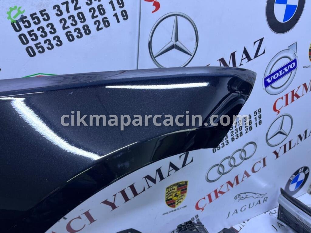 Mercedes-Benz C Serisi Çamurluk A206 çıkma parça