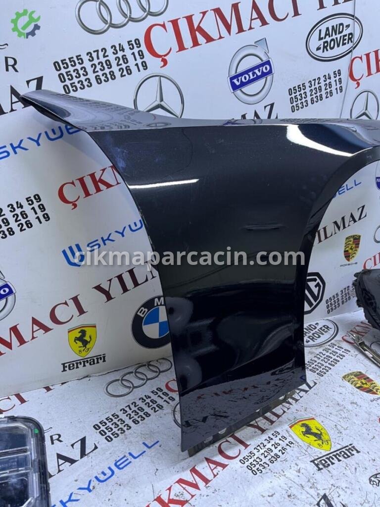 Mercedes-Benz C Serisi Çamurluk A206 çıkma parça