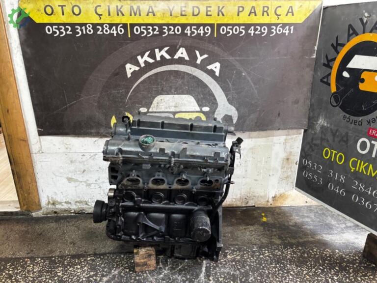 Opel Corsa Motor Komple çıkma parça
