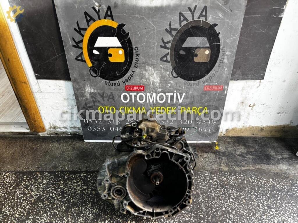 Opel Astra Yarı Otomatik Şanzıman çıkma parça