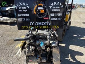 NİSSAN NAVARA D22 2.5 Orijinal Çıkma YD25 Motor Komple