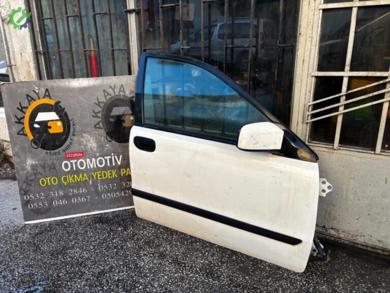 Volvo S40 Sağ Ön Kapı çıkma parça