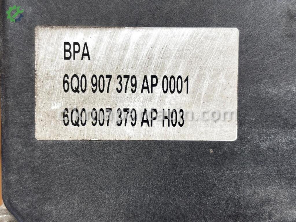 Skoda Fabia ABS Beyni 6Q0614517AC-6Q0907379AP çıkma parça