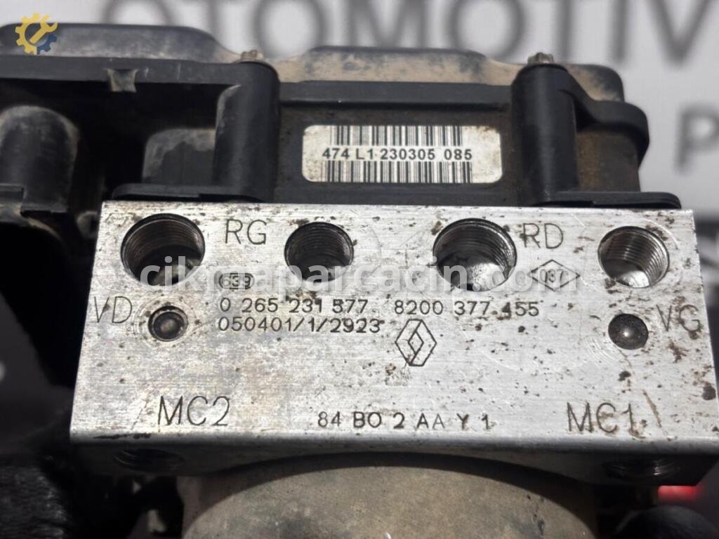 Renault Megane ABS Beyni 0265800440-8200377455 çıkma parça