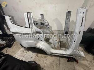 FORD COURİER KESME SAĞ ARKA ÇAMURLUK ORJİNAL BOYASIZ