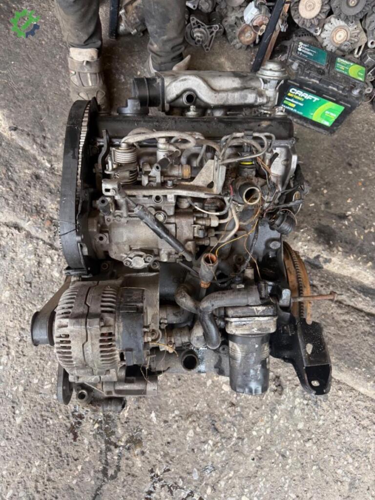 Volkswagen Caddy Komple Motor çıkma parça