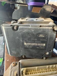 Ford Escort Orijinal Çıkma ABS Beyni Modülü | 98FG-2C013-AA