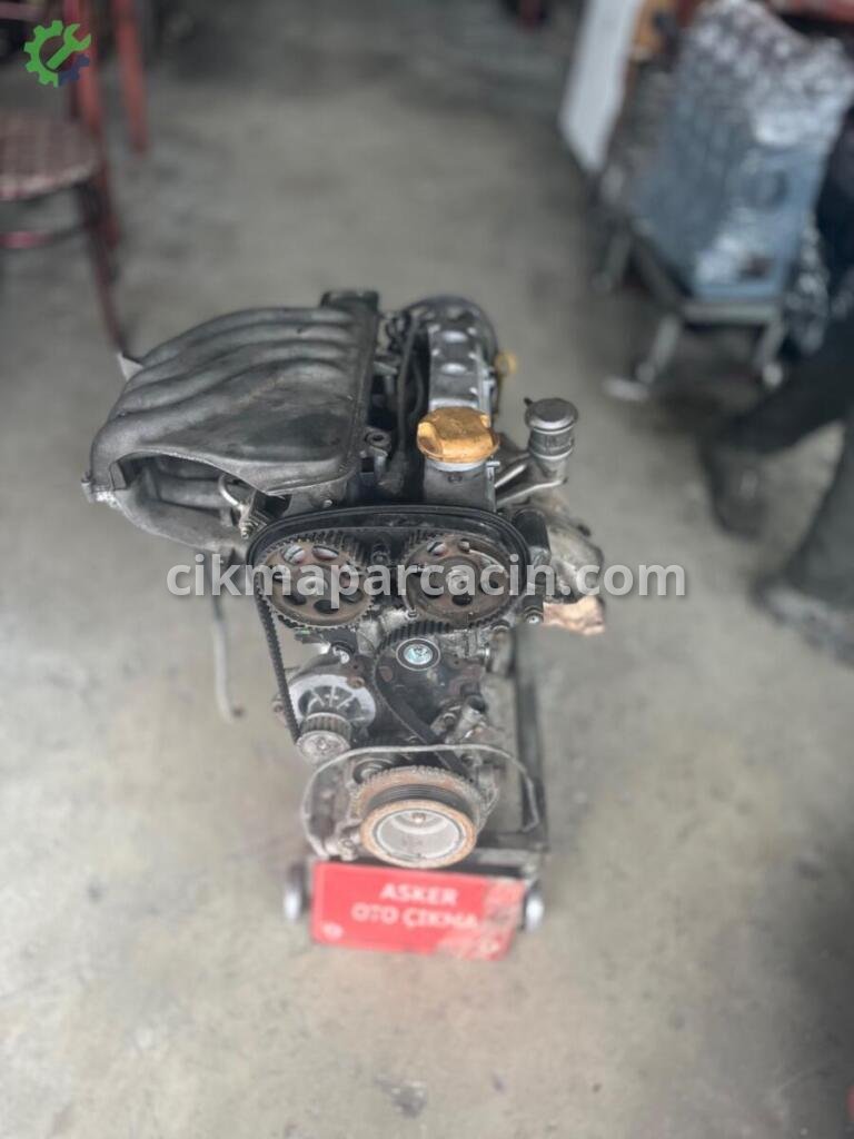 Opel Corsa Motor Komple çıkma parça