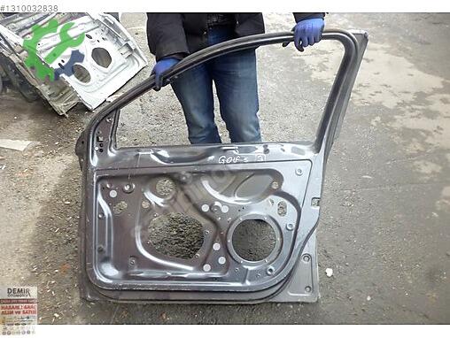 Volkswagen Jetta Sağ Ön Kapı çıkma parça