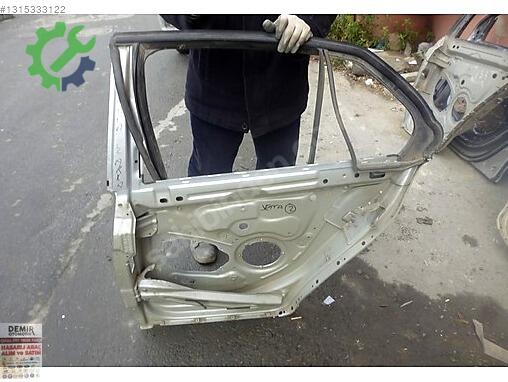 Volkswagen Jetta Sol Arka Kapı çıkma parça