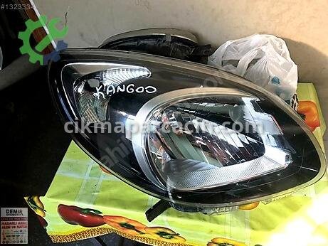 Renault Kangoo Sağ Ön Far çıkma parça