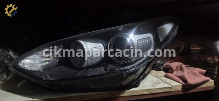 Kia Sportage Far çıkma parça