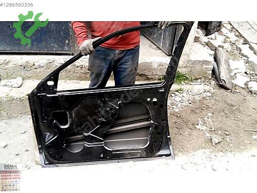 Chrysler LHS Sağ Kapı çıkma parça