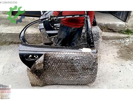 Chrysler LHS Sağ Kapı çıkma parça