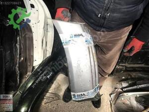 LİBERTY SAĞ ARKA ÇAMURLUK DODİĞİ JEEP ORJİNAL ÇIKMA PARÇA