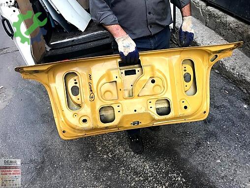 Renault Megane Bagaj çıkma parça