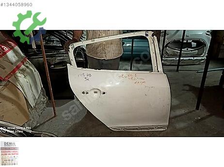 Renault Megane Arka Kapı çıkma parça