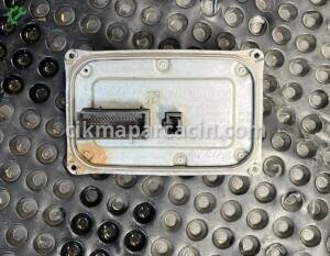 MERCEDES CLS W218 LED FAR BEYNİ A2189000405