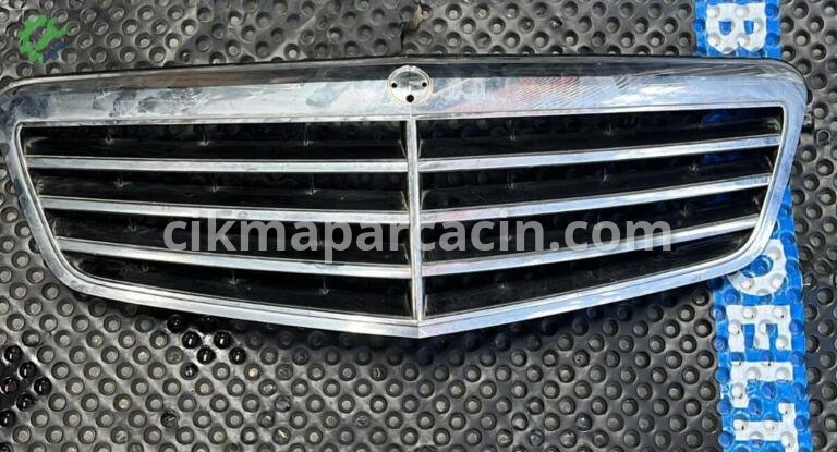 Mercedes-Benz E Serisi Panjur çıkma parça
