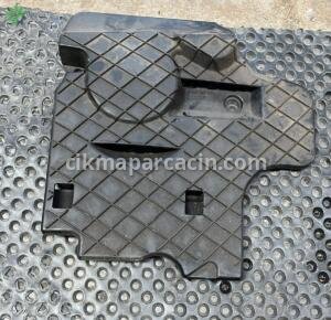 MERCEDES C SERİSİ W204 W212 W221 R172 651 MOTOR KORUMA KAPAĞI A6510101867